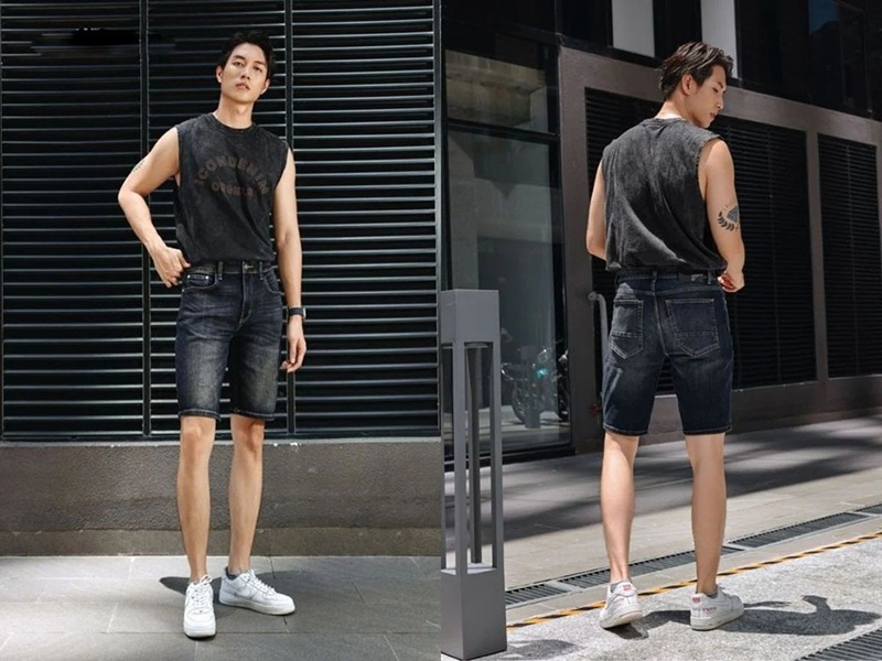 Phối đồ quần short với áo tanktop
