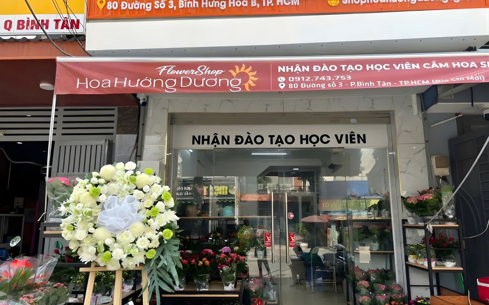 Shop Hoa Hướng Dương - Shop bán hoa tươi quận Bình Tân uy tín